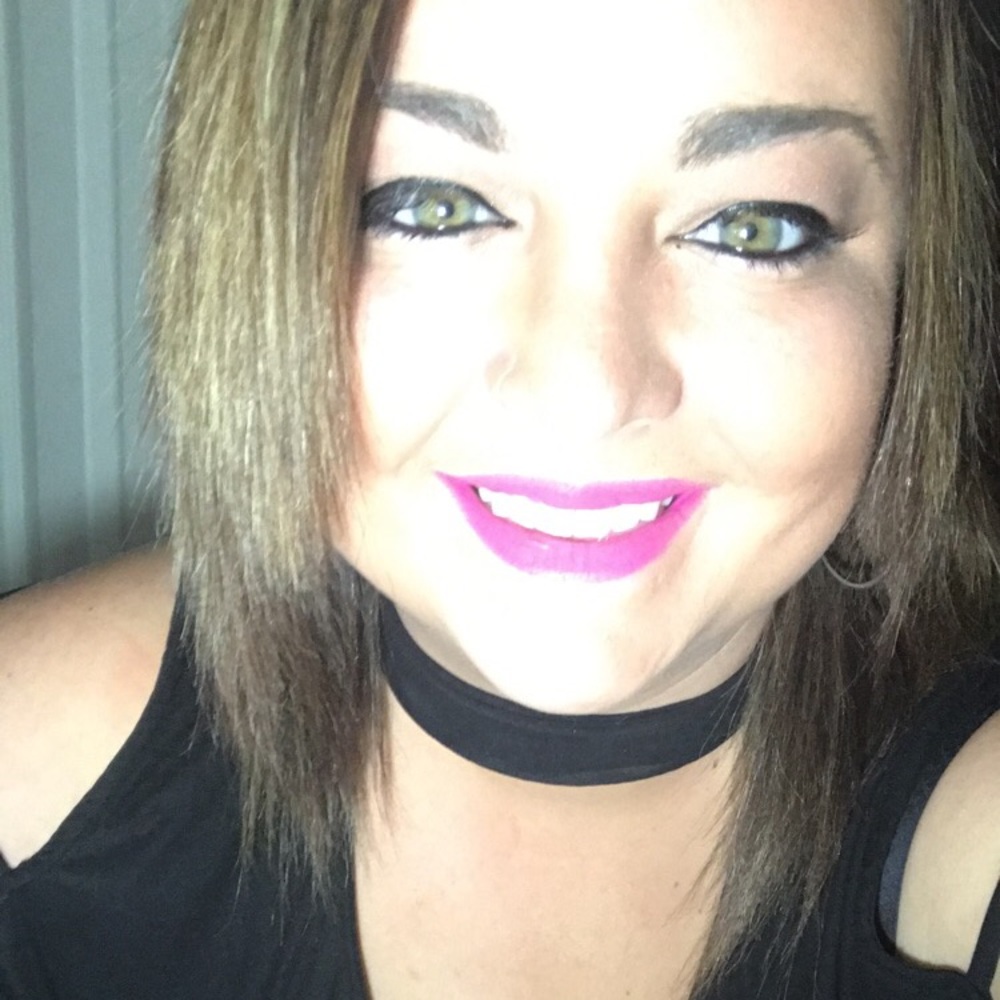 Meet your Posher, Steph